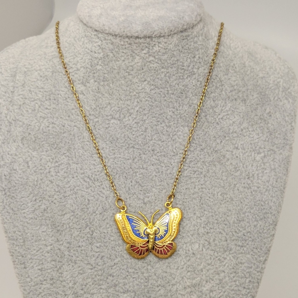 ▪︎Vtg MMA Necklace